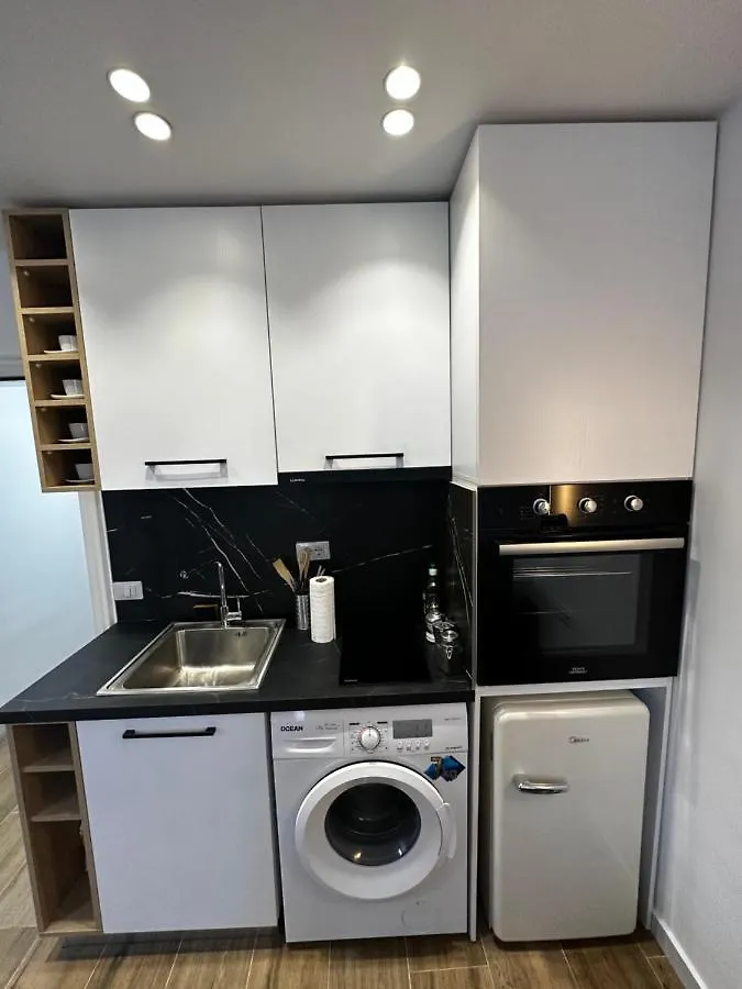 Alvi Apartment Тирана